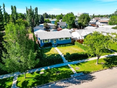 Spruce Grove Bungalow OPEN HOUSE Sat Noon-4PM Image# 3