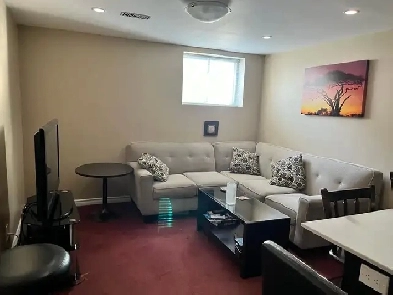 BEAUTIFUL ALL-INCLUSIVE FURNISHED BASEMENT ROOMS. Image# 2
