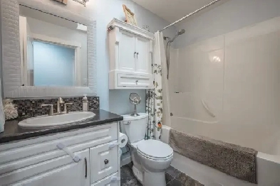 Chase River Gem! Updated 3 Bed, 2 Bath Rancher with Fenced Yard Image# 7