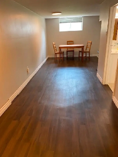 Bright 2 bedroom basement apartment for rent Image# 4