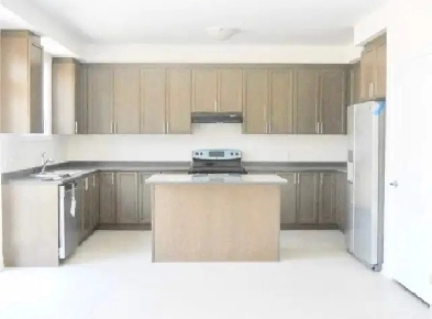 Master Bedroom, Big House, UOIT& Durham College,Highway7/407/401 Image# 7