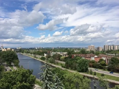 Rideau Canal–Facing 1 Bedroom, 1 Bathroom Unit for September Image# 1