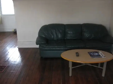 1 Bedroom Downtown Toronto Image# 3