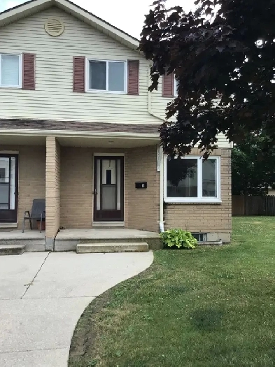 Townhouse for Rent Image# 1