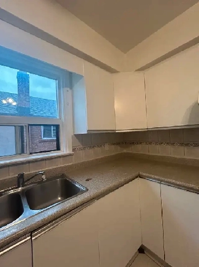 BEDROOMS FOR RENT AVAILABLE Image# 1