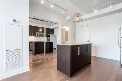 WEST QUEEN WEST - SPACIOUS ONE-BEDROOM CONDO FOR RENT Image# 18