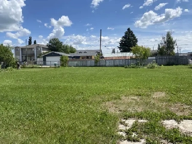 Three Commercial Vacant Lots for Sale in Gibbons, Alberta Image# 2