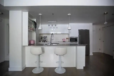 condo for rent Image# 7