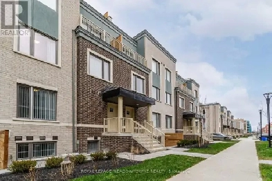 2 BEDROOM 2 WASHROOM WITH PARKING FOR RENT  JULY 1ST FOR 2675 Image# 3