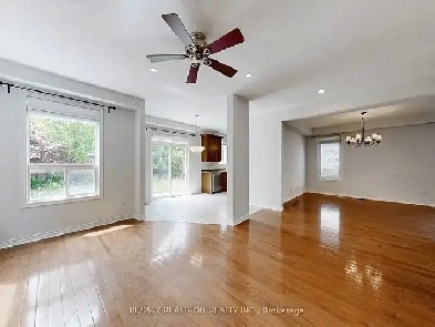 6 bed 4 bath house - Yonge/King Image# 1