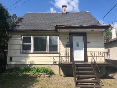For Rent 1 Bedroom Apartment with Office/Den Space Image# 2