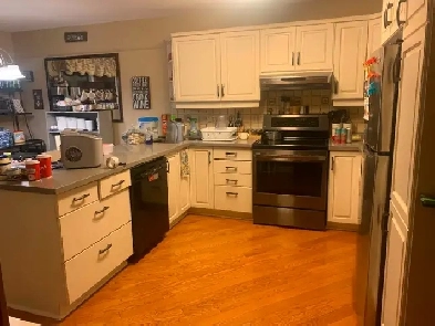 Private room with shared accommodations Image# 3