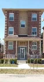 Room for rent - 5 bed, 2 bath - 1 yr lease Image# 1