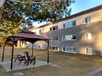 Deep River Two Bedroom Apartment for Rent Image# 6