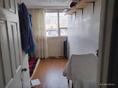 Room for rent, in shared accommodation. Sunny, $950.00/month. Image# 3