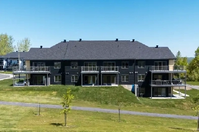9PLEX  REVENUS ANNUELS 158 760$  COATICOOK Image# 1