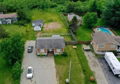 Ideal Starter or Downsizer Home on 4 Acres of land. Image# 6