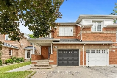 3 1BR/4WR/2 STOREY SEMI DETACHED/MEADOWVALE VILLAGE/MISSISSAUGA Image# 10