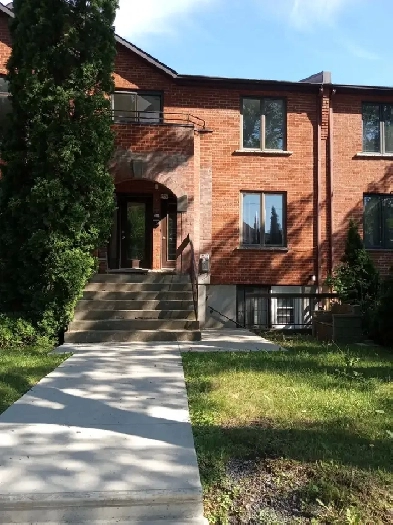 4 1/2  A LOUER  $1300.- RIVIERES DES PRAIRIES Image# 3