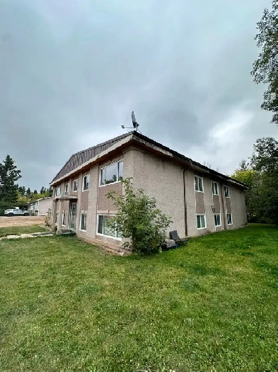 113 3rd STREET E St. Walburg, SK S0M 0E2 Image# 12