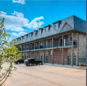 MODERN 2 BED. 2 STOREY STACKED TOWN W/ BALCONY avail September 1 Image# 5