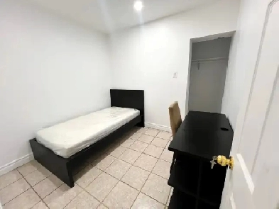Furnished Room for Rent in Scarborough (Single) Image# 8