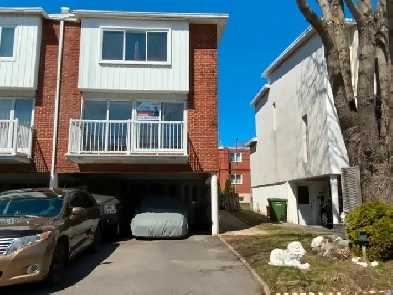 MAISON À LOUER Image# 1