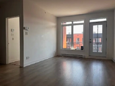 Beau 4 ½ à louer – Près du métro Viau et du Stade olympique Image# 1