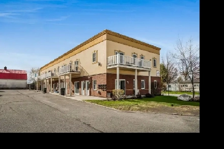 Bedard Real Estate Team - 926 Lansdowne St #8, Hawkesbury Image# 1