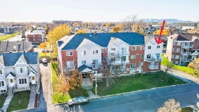 Gorgeous 2 Bedroom Apartment in Saint Hubert- Longueuil Image# 2