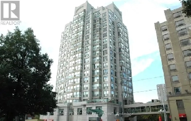 4 Bedroom / 2 Bathroom Condo avail Sept 1 - downtown Toronto Image# 6