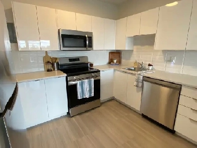 Beautiful 1 bedroom suite.  $150 Grocery card with Signed Lease Image# 1