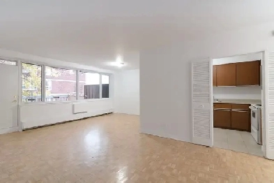 Spacious 2 bedroom unit in trendy Outremont - ID 3940 Image# 10