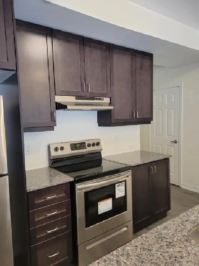 Beautiful 2 Bed & 3 Washroom Townhouse for Rent. Prime Location. Image# 7