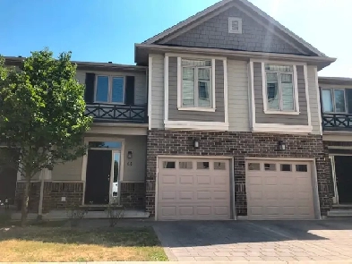 Townhouse For Rent (Masonville Mall Area) - 3 Bed / 3.5 Bath Image# 3