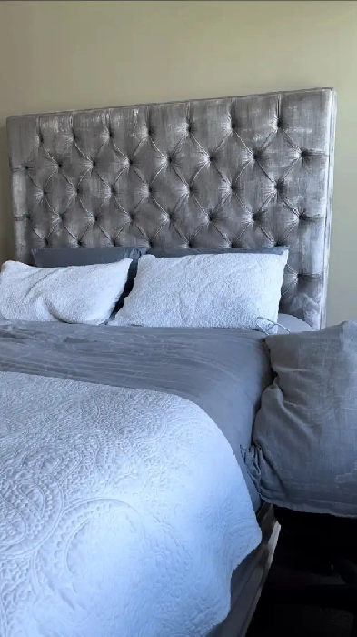 Cozy sky view  2bed 2 bath condo share in heart of downtown Image# 6