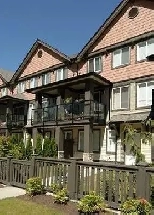 Two bedroom townhouse available -2minutes walk to Edmonds Skytra Image# 2