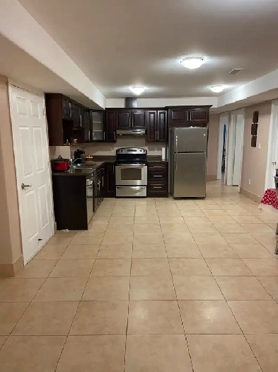 New Large Windows Basement for Rent in South Windsor near EC Row Image# 1