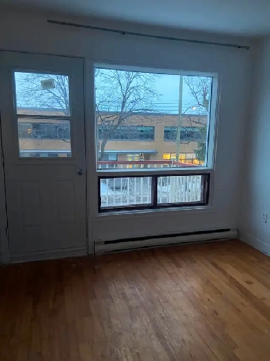 Logement à louer (3 et demi) Image# 4