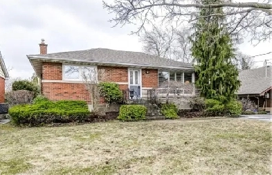 For Rent - Lower Unit 2 Beds 1 Bath Image# 8