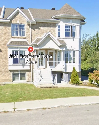 4 1/2 Ste. Dorothee Laval Apt. available mid July! Image# 6