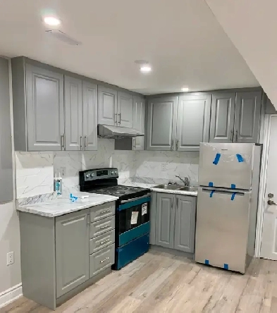 1 bed   Den basement for rent in Brampton Image# 1