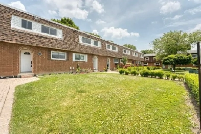 OPEN HOUSE SATURDAY 1-3 5520 EMPRESS ST. Image# 5