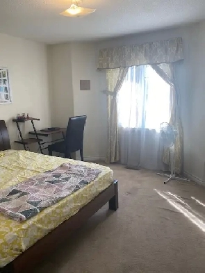 Room for Rent for Student - Toronto Image# 3