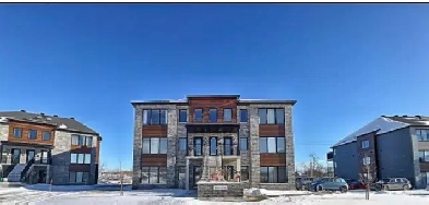 Condo spacieux 3 chambres à louer-Électros inclus Image# 1