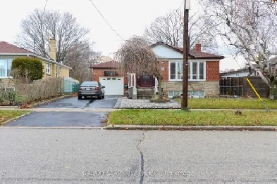 WOW ! Basement For Rent In Scarborough AT Markham & Eglinton ! Image# 3