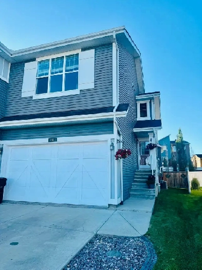 Leduc Duplex Image# 4