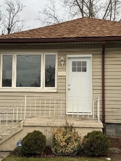 3 Beds 1 Bath House Image# 6