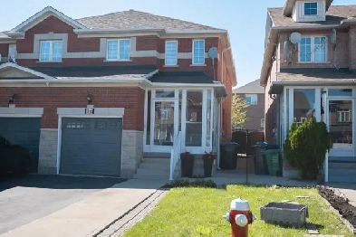 Stunning Semi-Detached in Brampton - East - 16 Flatfield Way Image# 7