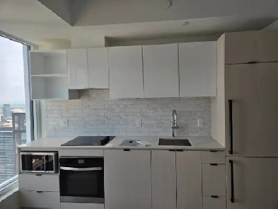 Studio to rent immediately at 252 Church (Dundas and Church) Image# 4